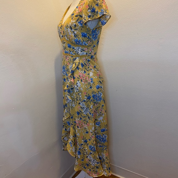 City Studio Yellow Floral Short Sleeve Maxi Dress - Picture 6 of 11